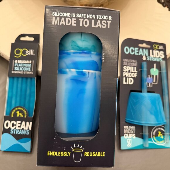 goSili reusable silicone Ocean Cups, straws and Ocean lids and straws bundle - Picture 1 of 15